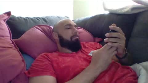 Mr8 online show from 03-25-26, 08:37