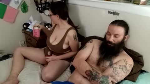 Mr and Mrs Dragon online show from 02-08-25, 05:18