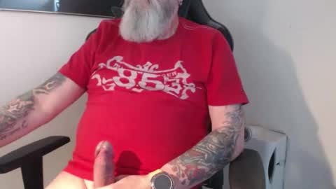 mr_boombastic2021 online show from 05-02-26, 09:47