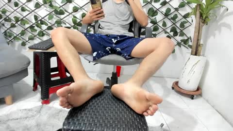 Snapshot of mr_cashjean chatting on 01-21-25, 01:50 controlljean online show from 01-21-25, 01:50