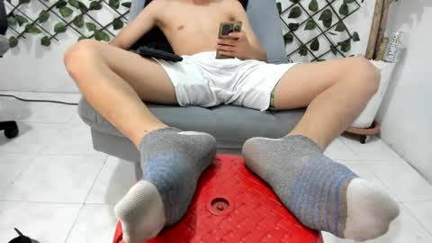 Snapshot of mr_cashjean chatting on 01-30-25, 03:55 controlljean online show from 01-30-25, 03:55