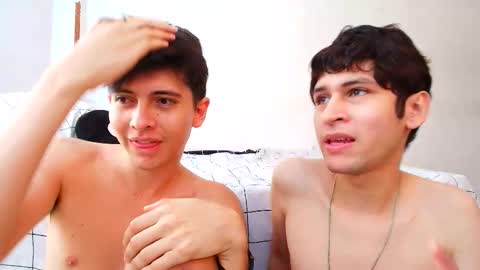 Snapshot of mr_erik_grey chatting on 12-21-25, 04:36 Mr. Erik Grey online show from 12-21-25, 04:36