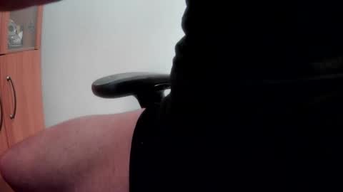 Fit and Fun....10 Hung online show from 03-10-25, 09:29