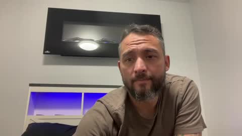 mr_halfling online show from 12-19-24, 06:23