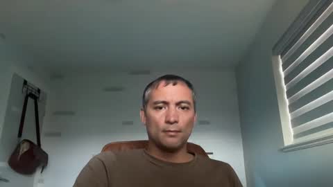 mr_halfling online show from 09-28-25, 01:11