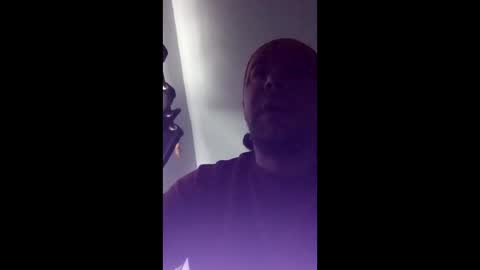 Snapshot of mr_i_ chatting on 02-20-26, 10:05 mr_i_ online show from 02-20-26, 10:05