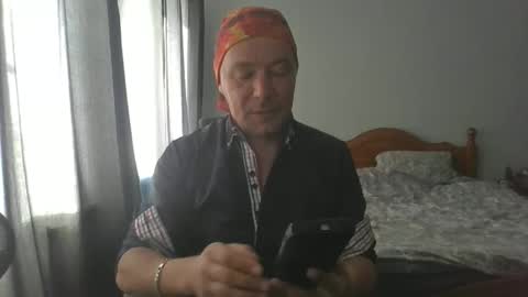 Snapshot of mr_i_ chatting on 05-11-26, 04:04 mr_i_ online show from 05-11-26, 04:04