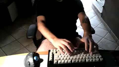 Snapshot of mr_kaa chatting on 10-01-25, 11:49 mr_kaa online show from 10-01-25, 11:49