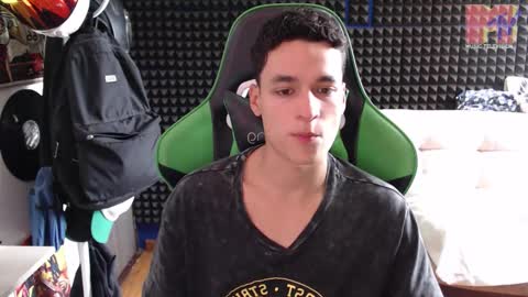 Snapshot of mr_lollipop77 chatting on 09-30-25, 08:14 Call me Angel please online show from 09-30-25, 08:14