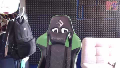 Snapshot of mr_lollipop77 chatting on 10-14-25, 03:13 Call me Angel please online show from 10-14-25, 03:13