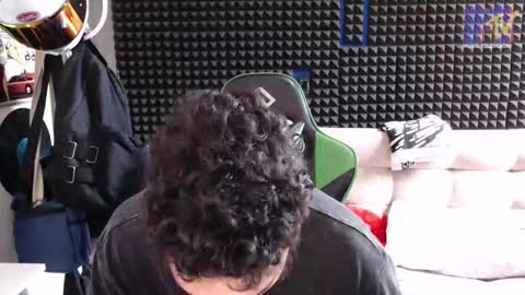 Snapshot of mr_lollipop77 chatting on 10-26-25, 09:31 Call me Angel please online show from 10-26-25, 09:31