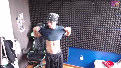 Snapshot of mr_lollipop77 chatting on 02-20-26, 08:20 Call me Angel please online show from 02-20-26, 08:20