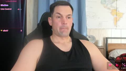 Snapshot of mr_mac69 chatting on 03-06-25, 07:10 Cam online show from 03-06-25, 07:10