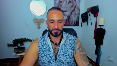 mr_maik22 online show from 01-12-25, 03:49
