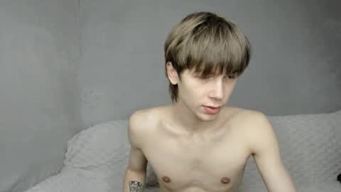 Makentoshi online show from 03-30-26, 03:02