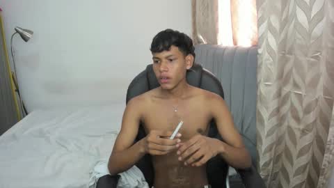mr_master77 online show from 09-22-25, 06:54