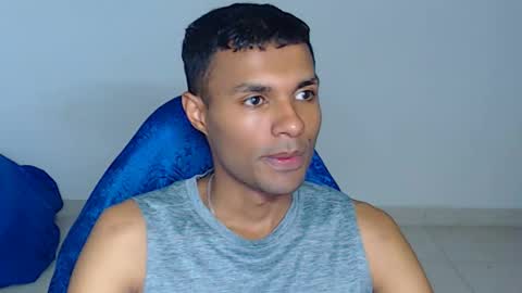 Snapshot of mr_max__ chatting on 03-24-26, 02:22 Max online show from 03-24-26, 02:22