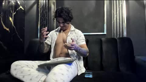 mr_maximo online show from 09-16-25, 05:08