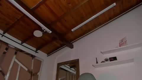 MIKEE online show from 03-02-25, 06:16