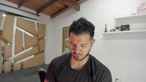 MIKEE online show from 03-04-25, 03:00