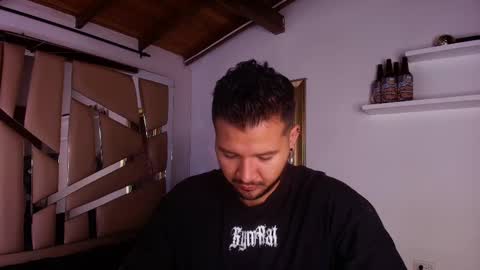 MIKEE online show from 10-01-25, 03:12