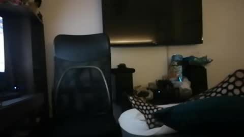 Dannys online show from 02-25-25, 02:03