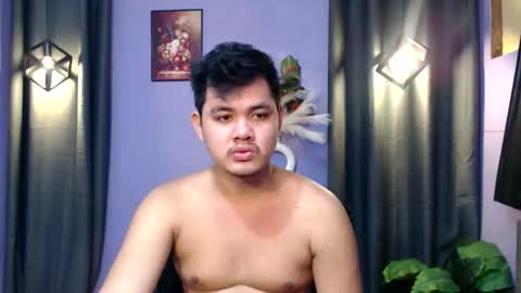 Snapshot of mr_olivercummerx chatting on 10-06-25, 02:53 mr_olivercummerx online show from 10-06-25, 02:53