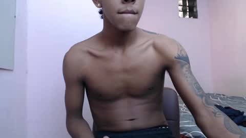 mr_stiven_ online show from 12-23-24, 02:35