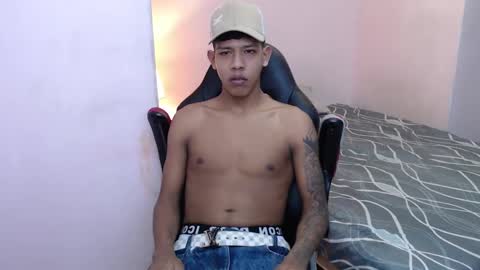 mr_stiven_ online show from 02-01-25, 02:47