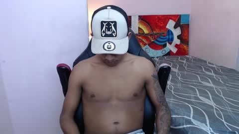 mr_stiven_ online show from 02-06-25, 02:44