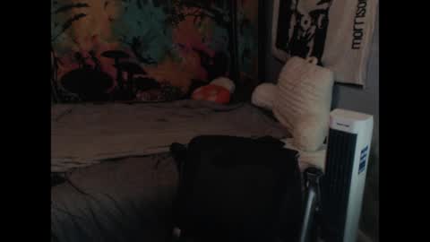 mr_strawberry online show from 05-22-26, 09:37