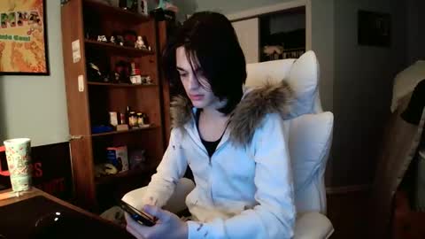 Ant online show from 01-19-26, 01:42