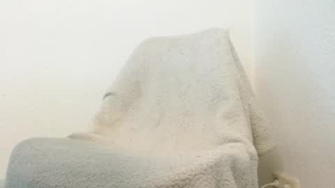 Snapshot of mrbenedikt1 chatting on 02-15-26, 10:36 mrbenedikt1 online show from 02-15-26, 10:36