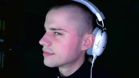 Snapshot of mrbepsik chatting on 02-14-26, 09:44 Mr Roman online show from 02-14-26, 09:44