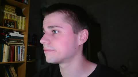 Snapshot of mrbepsik chatting on 04-12-26, 07:52 Mr Roman online show from 04-12-26, 07:52