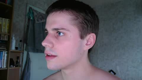 Snapshot of mrbepsik chatting on 05-15-26, 01:07 Mr Roman online show from 05-15-26, 01:07
