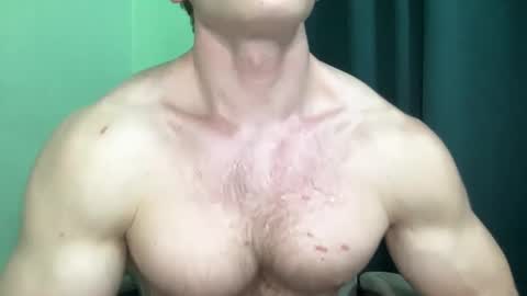 Snapshot of mrbiceps_23 chatting on 12-19-24, 11:03 Mrbiceps23 online show from 12-19-24, 11:03