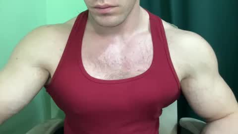Snapshot of mrbiceps_23 chatting on 01-27-25, 05:15 Mrbiceps23 online show from 01-27-25, 05:15
