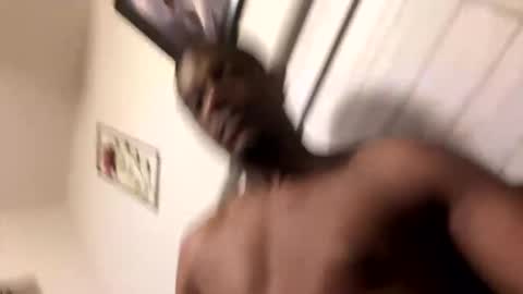 Snapshot of mrbigj92 chatting on 03-17-26, 09:12 mrbigj92 online show from 03-17-26, 09:12