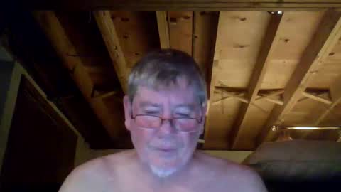 mrblade666 online show from 10-20-25, 12:00