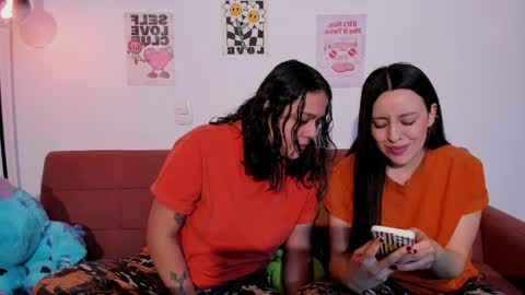 Laura online show from 03-27-26, 02:17