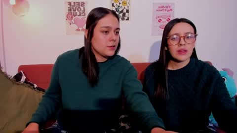 Laura online show from 06-10-26, 04:34