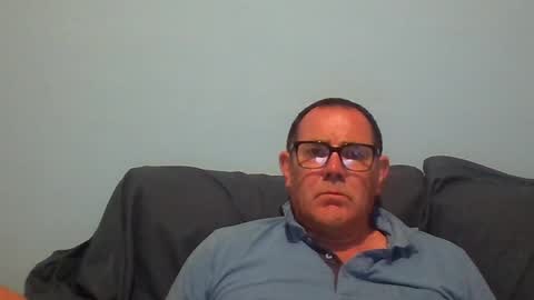 Snapshot of mrcaruso chatting on 06-18-26, 04:00 Mrcaruso online show from 06-18-26, 04:00