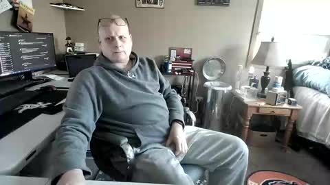 MrClean55 online show from 11-04-25, 05:23