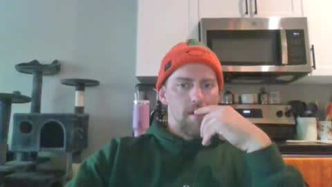 Snapshot of mrcumfixit chatting on 10-12-25, 03:11 mrcumfixit online show from 10-12-25, 03:11