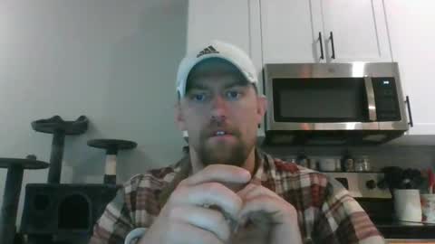 Snapshot of mrcumfixit chatting on 10-13-25, 07:47 mrcumfixit online show from 10-13-25, 07:47