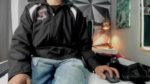 Snapshot of mrdeviil chatting on 09-18-25, 12:07 mrdeviil online show from 09-18-25, 12:07