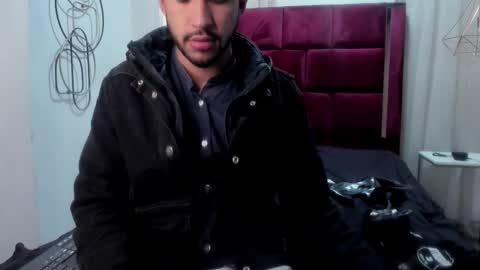 Snapshot of mrdeviil chatting on 09-19-25, 12:06 mrdeviil online show from 09-19-25, 12:06