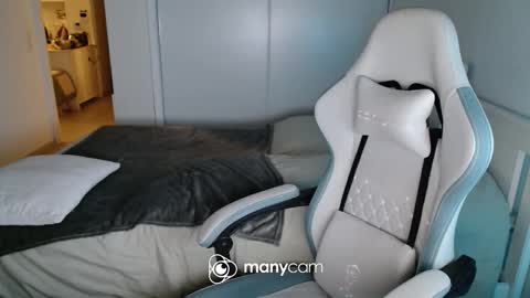 mrdr000 online show from 06-06-26, 08:35