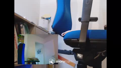 MrJohnsen1975 online show from 05-16-26, 10:36